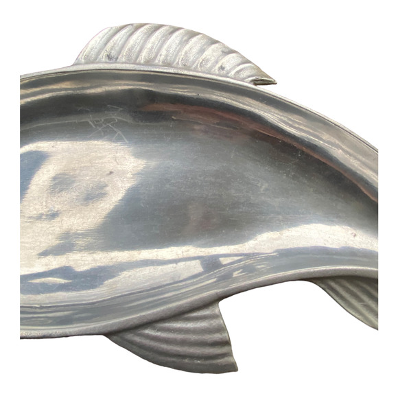 Salmon Shaped Serving Platter Pewtarex - Picture 4 of 13